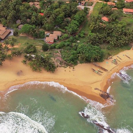 Ko-Sa Beach Resort Ltd Ampeni 外观 照片