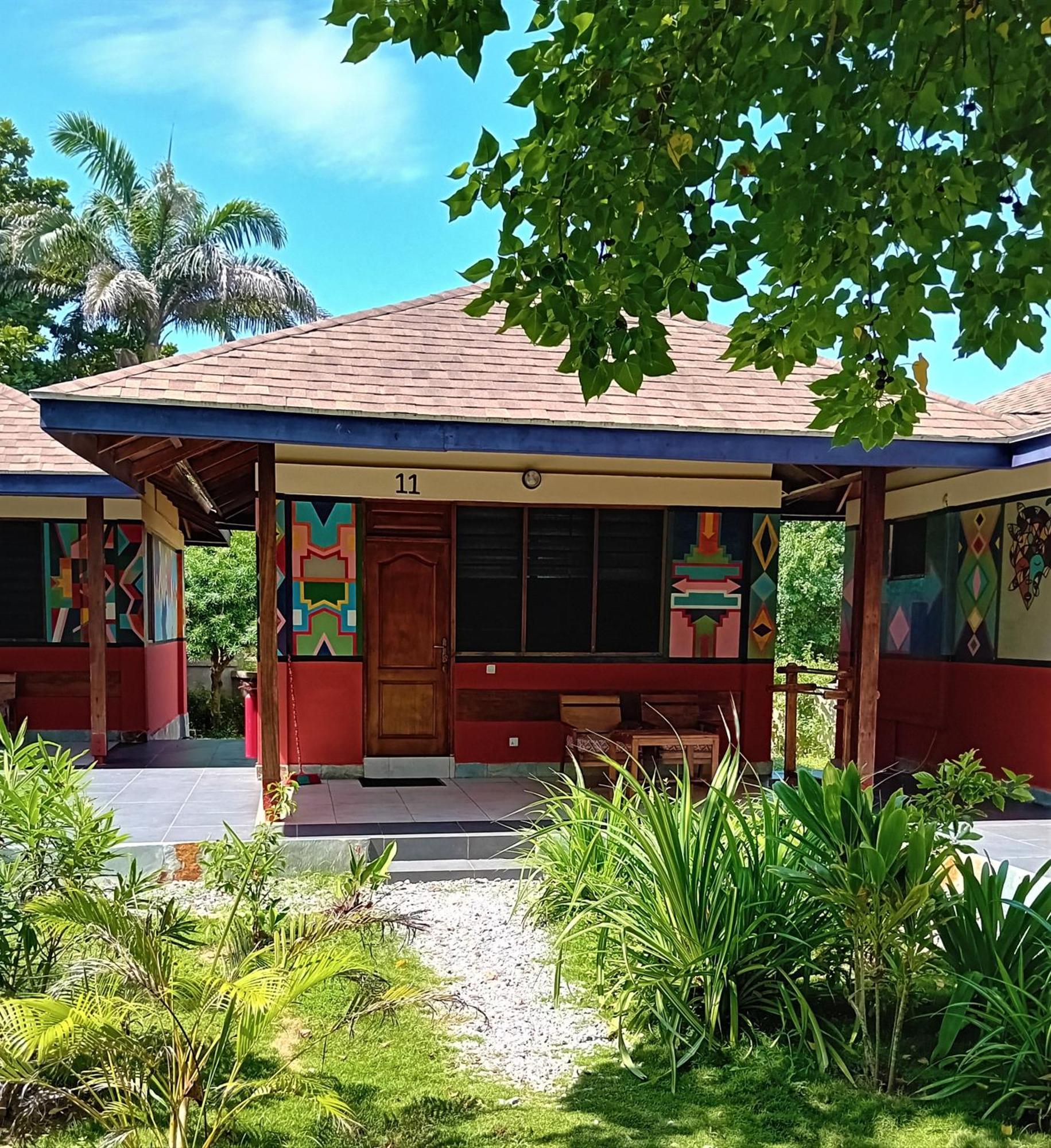 Ko-Sa Beach Resort Ltd Ampeni 外观 照片