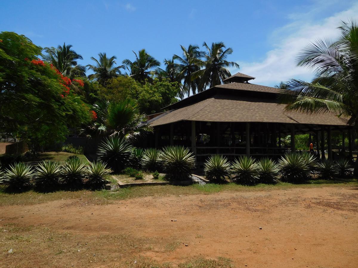 Ko-Sa Beach Resort Ltd Ampeni 外观 照片