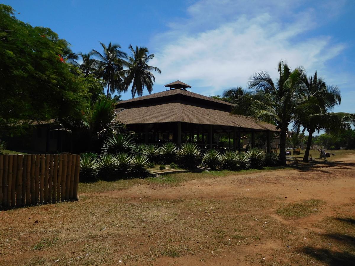 Ko-Sa Beach Resort Ltd Ampeni 外观 照片